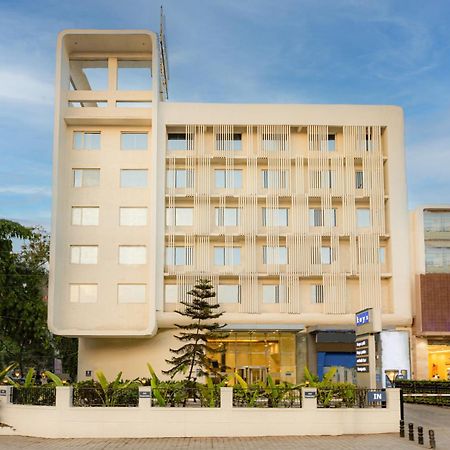 Keys Prima By Lemon Tree Hotels, Pimpri, Pune Ngoại thất bức ảnh