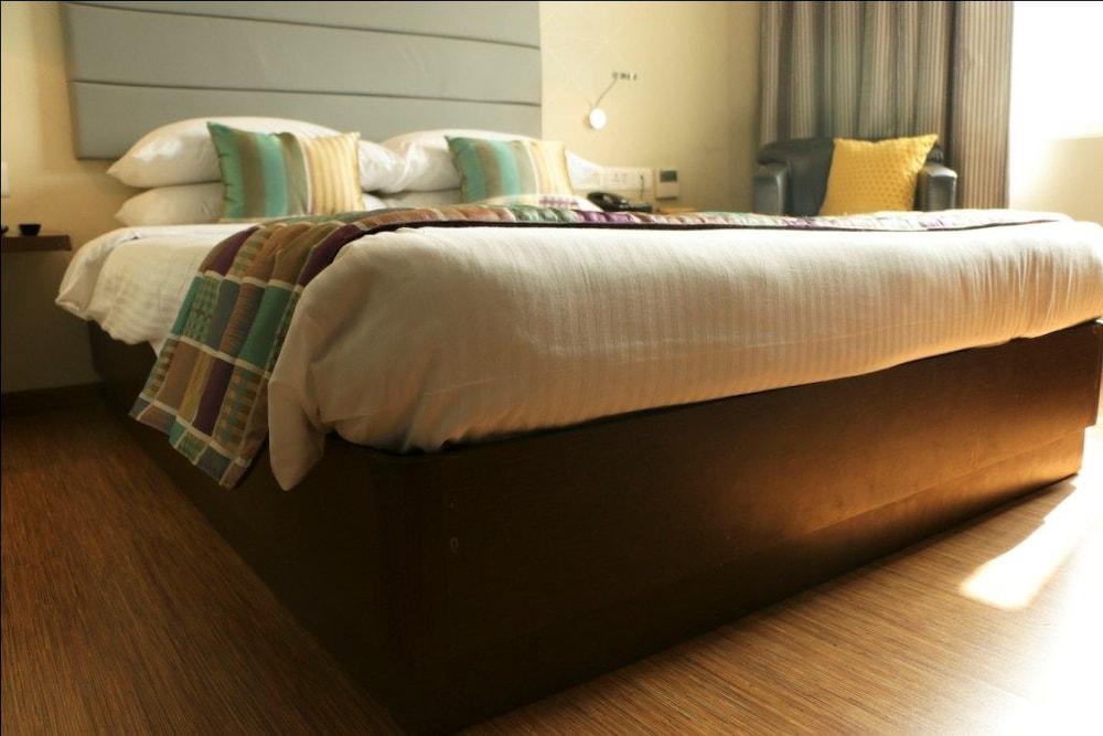 Keys Prima By Lemon Tree Hotels, Pimpri, Pune Ngoại thất bức ảnh