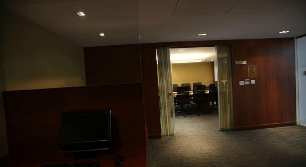Keys Prima By Lemon Tree Hotels, Pimpri, Pune Ngoại thất bức ảnh