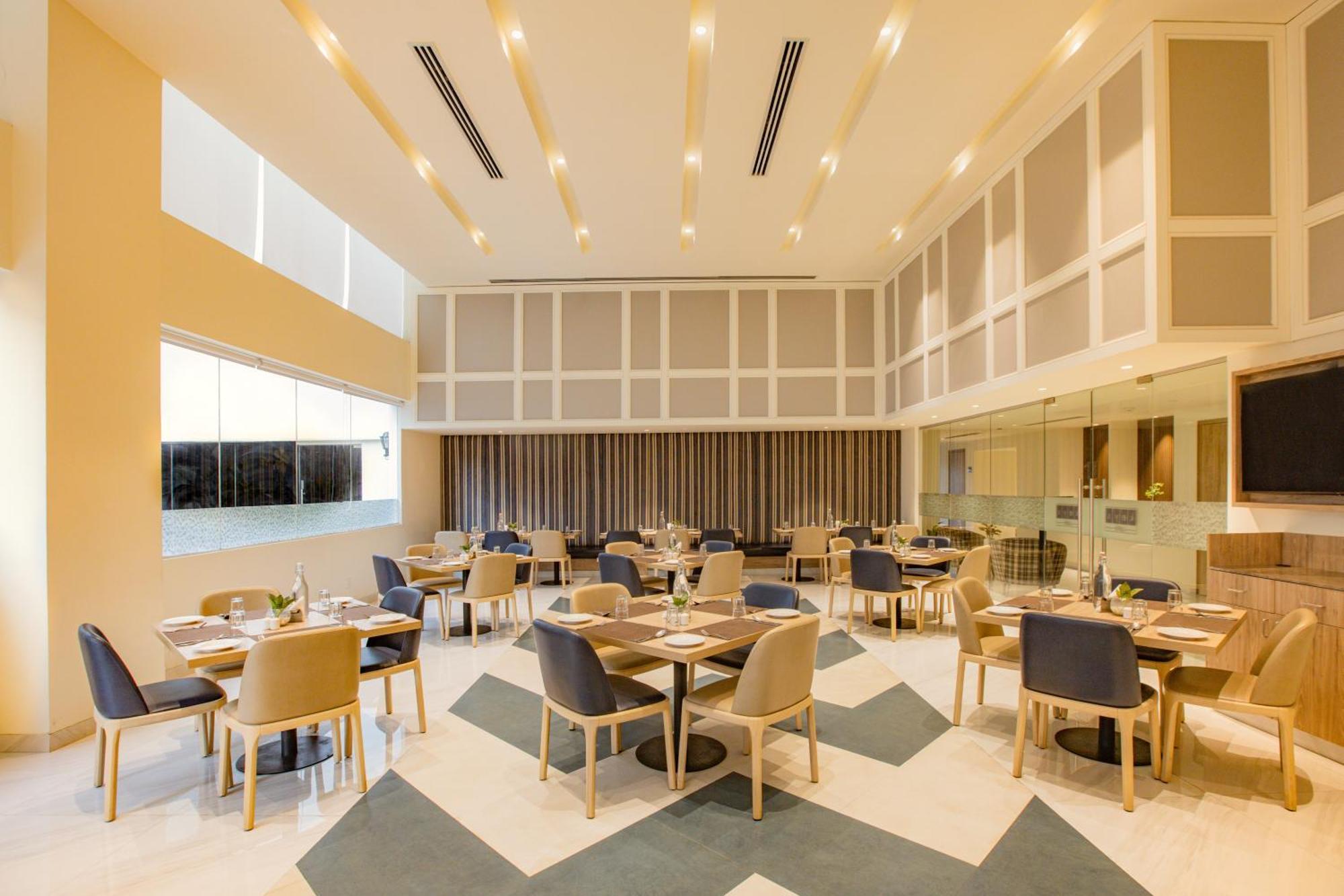 Keys Prima By Lemon Tree Hotels, Pimpri, Pune Ngoại thất bức ảnh