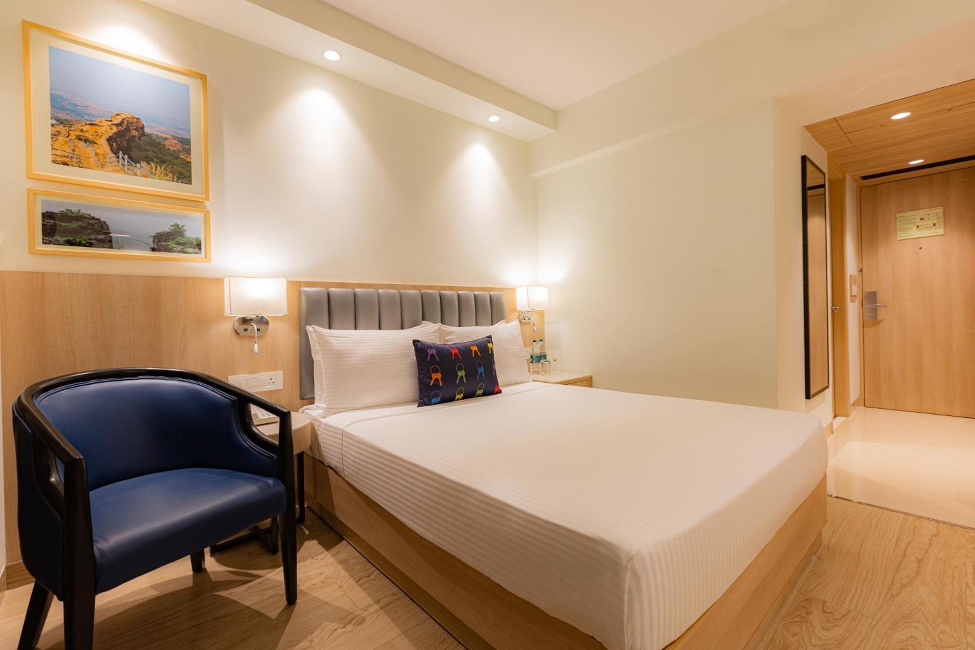 Keys Prima By Lemon Tree Hotels, Pimpri, Pune Ngoại thất bức ảnh